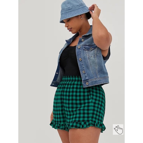 NWT TORRID Ruffle Short - Gauze Retro Gingham Green & Black - Picture 2 of 9